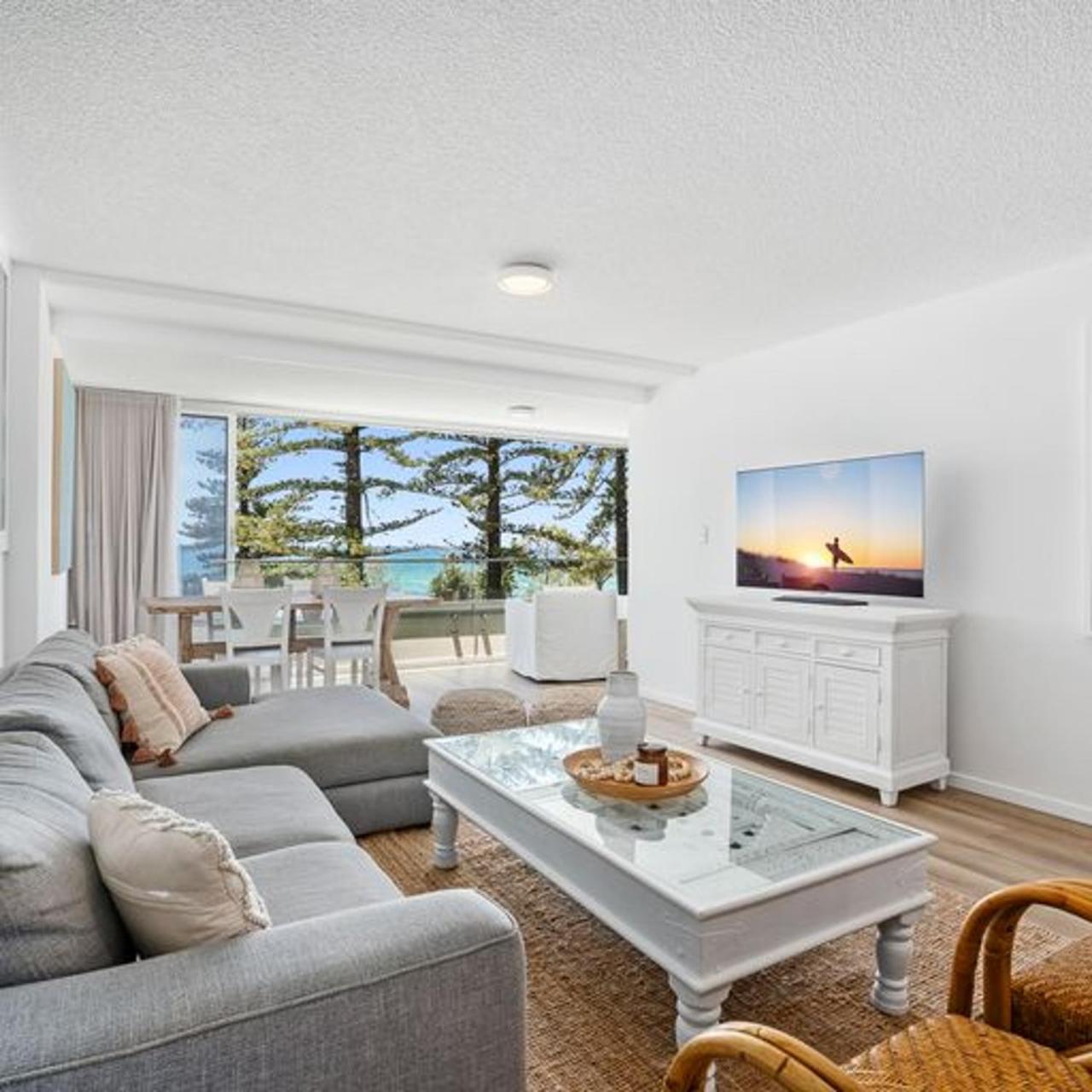 Apartment Burleigh Abode With View